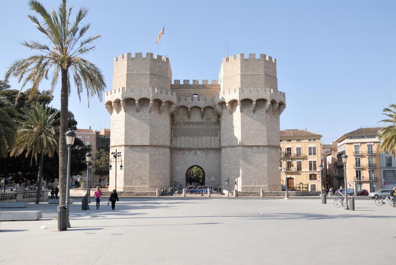 Travel Habitat Ave Sorolla Suites Valencia Exteriör bild