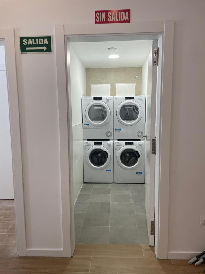 Travel Habitat Ave Sorolla Suites Valencia Exteriör bild