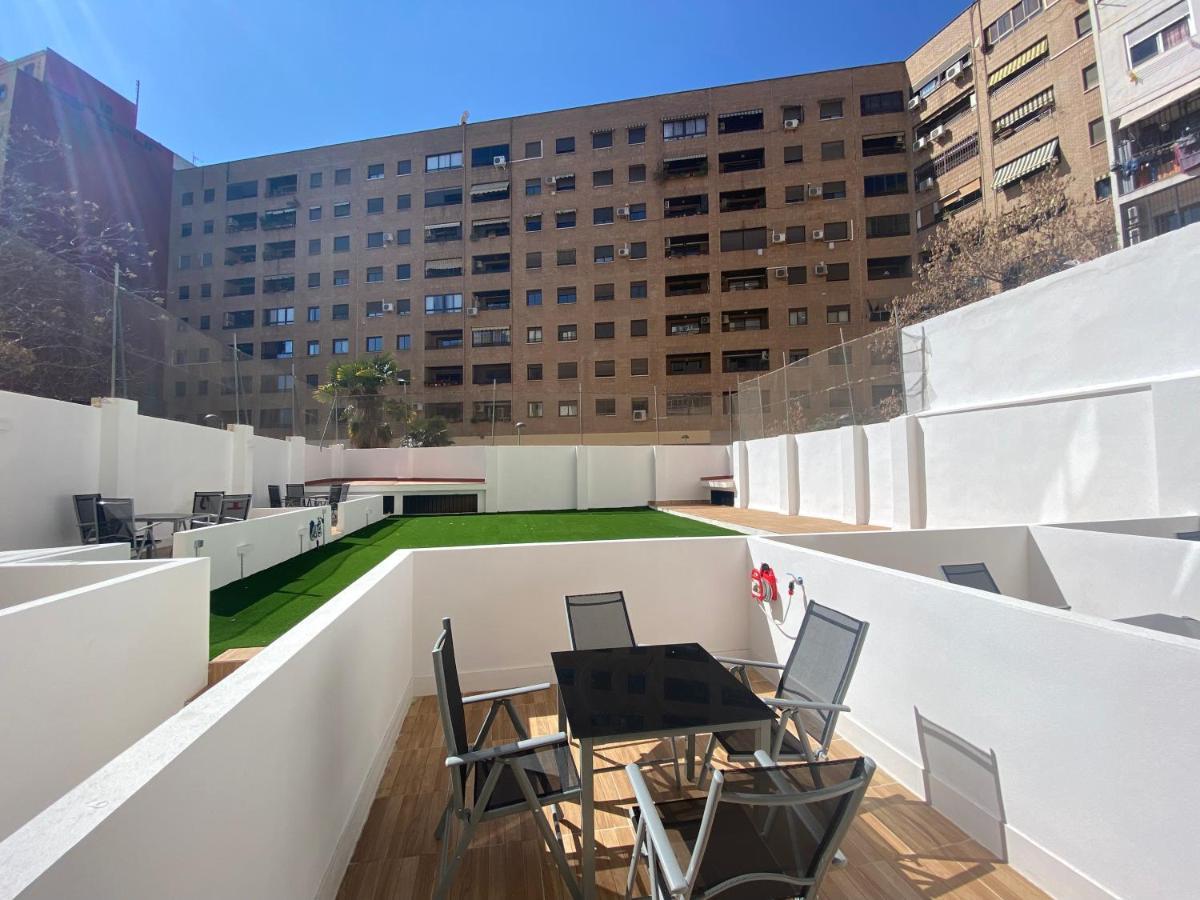 Travel Habitat Ave Sorolla Suites Valencia Exteriör bild