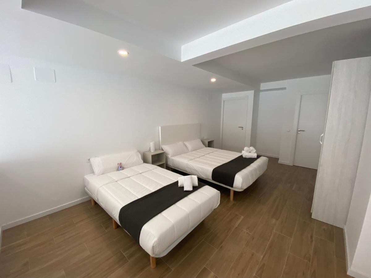 Travel Habitat Ave Sorolla Suites Valencia Exteriör bild