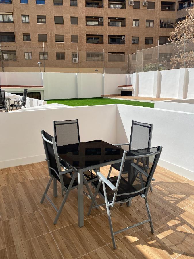 Travel Habitat Ave Sorolla Suites Valencia Exteriör bild